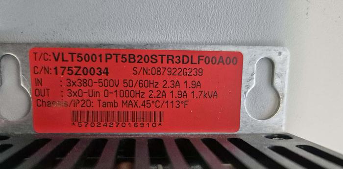 Gebraucht Danfoss Frequenz Umrichter - VLT5001PT5B20STR3DLF00A00