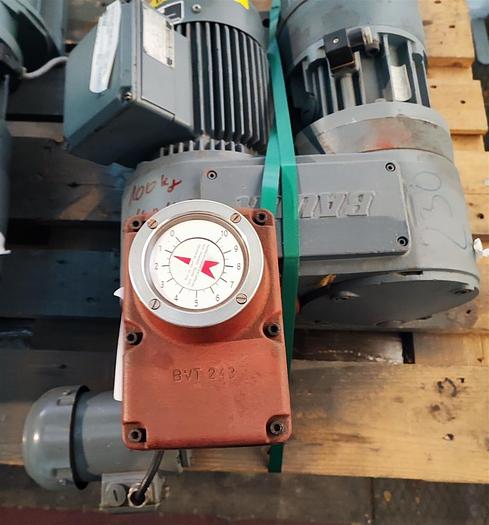 Gebraucht Bauer Getriebemotor G22-10-V1/DK94-241-V3315 1,5Kw