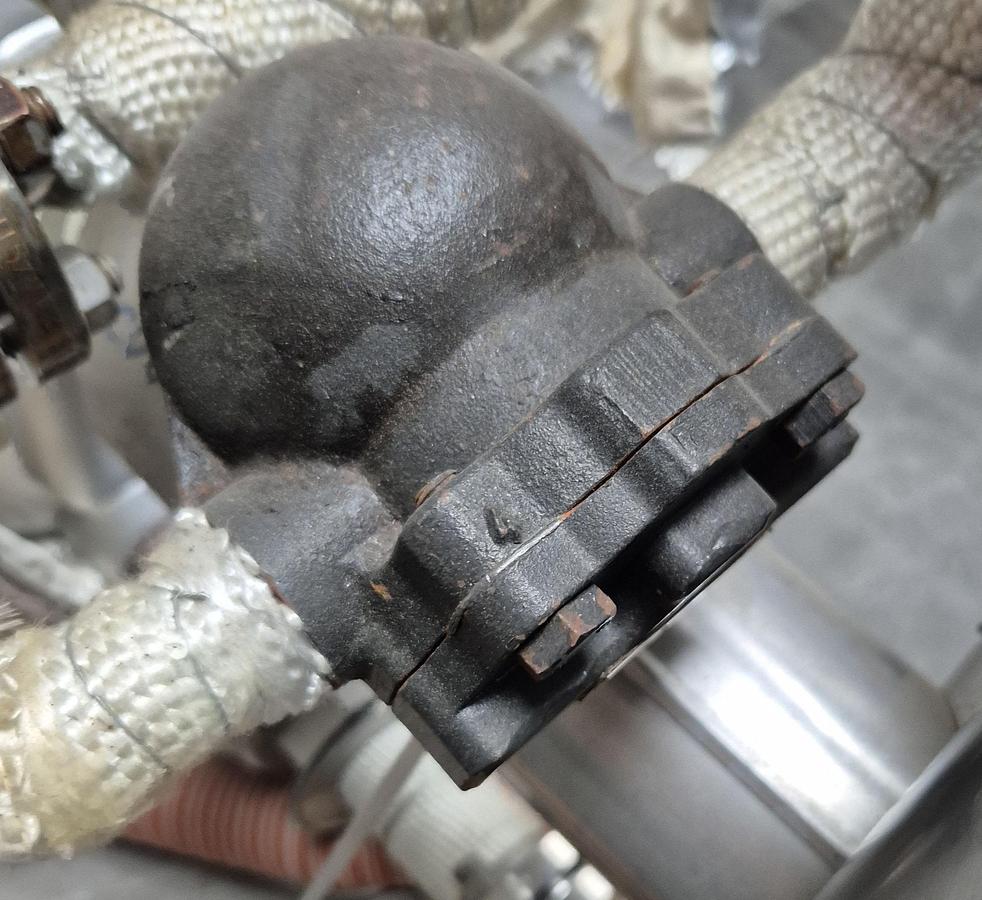 Gebraucht C.E.P. Parma Vakuumpumpe mit TLV Dampfsystem-Komponenten