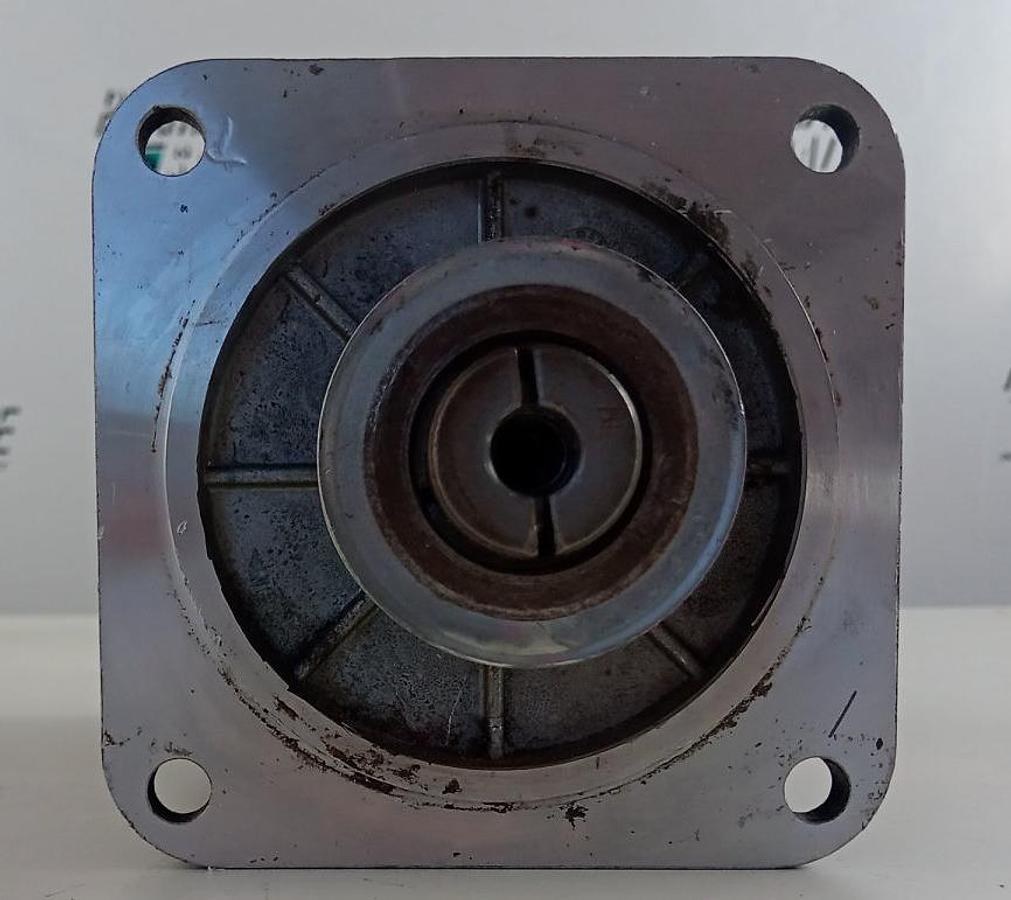 Gebraucht Indramat Permanent Magnet Motor MKD071B-061-KG1-KN