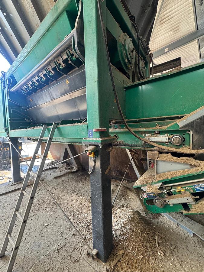 Gebraucht Komptech Zwei-Wellen-Zerkleinerer CRAMBO 5200 direct