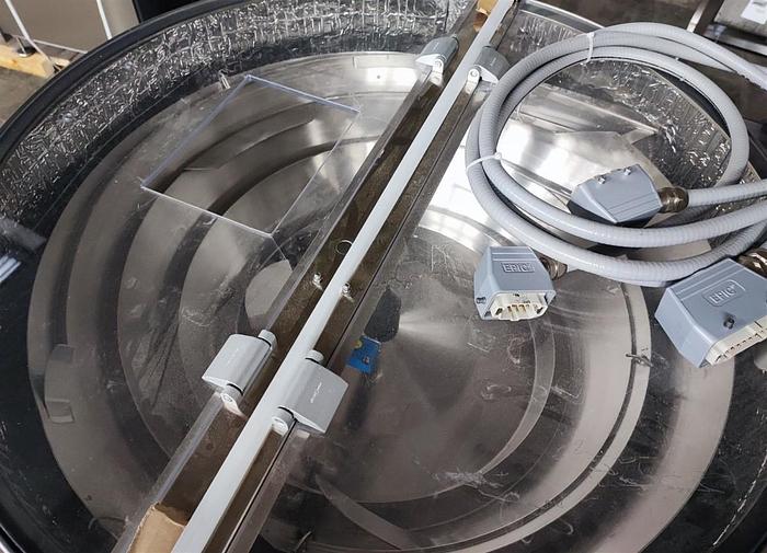 Gebraucht 2011 Ozaf E-15 AG Automatischer Zuführelevator mit Ozaf Automatischer Auflockerungsvorrichtung