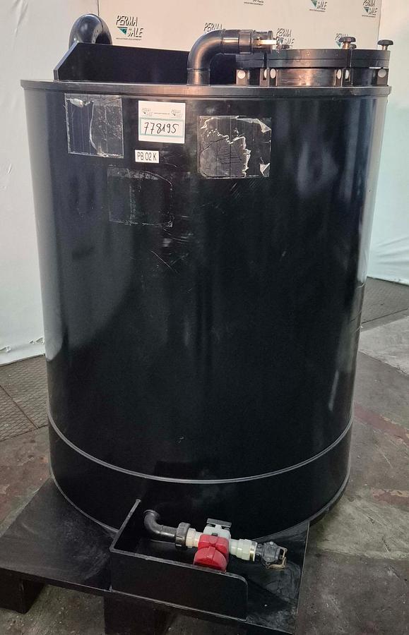 Gebraucht PE Vorlagebehälter 1000 ltr