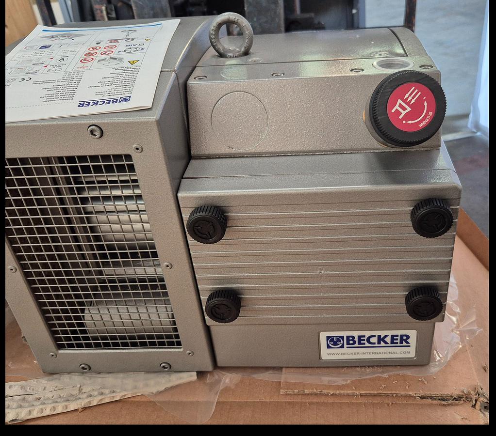 Becker Drehschieber-Vakuumpumpe KVT 3.60