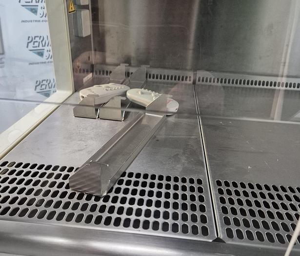 Gebraucht Thermo HERA Safe KSP 12 Sicherheitswerkbank