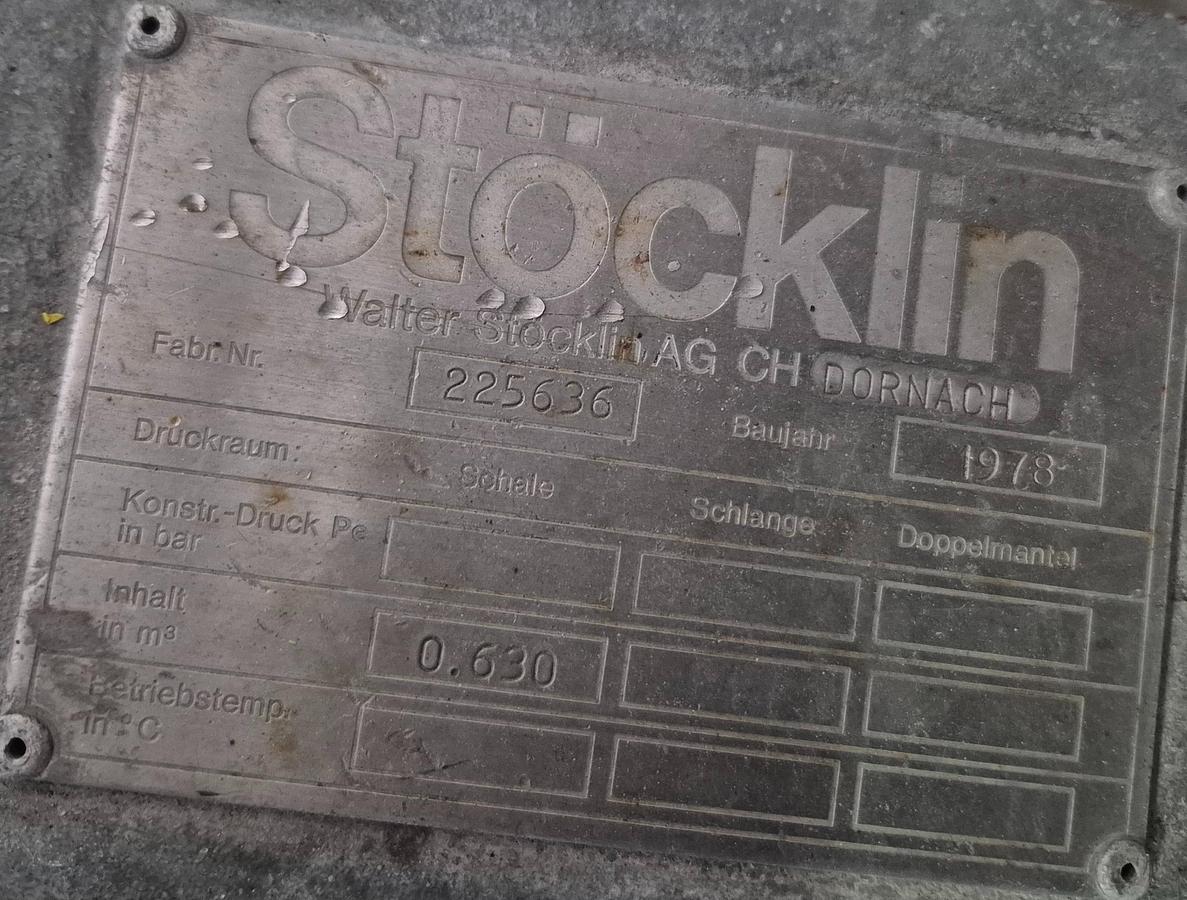 Used 1978 Stöcklin IBC-Behälter (Halar-beschichtet, verzinkter Rahmen) 670 ltr.
