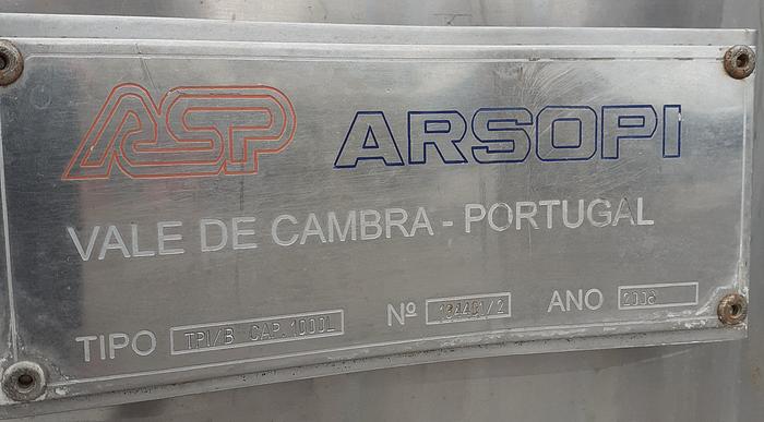 Usado Depósito de inox de 1000 L com misturador