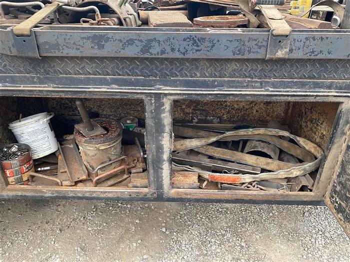 Used Smeal 12T Pump Hoist Rig