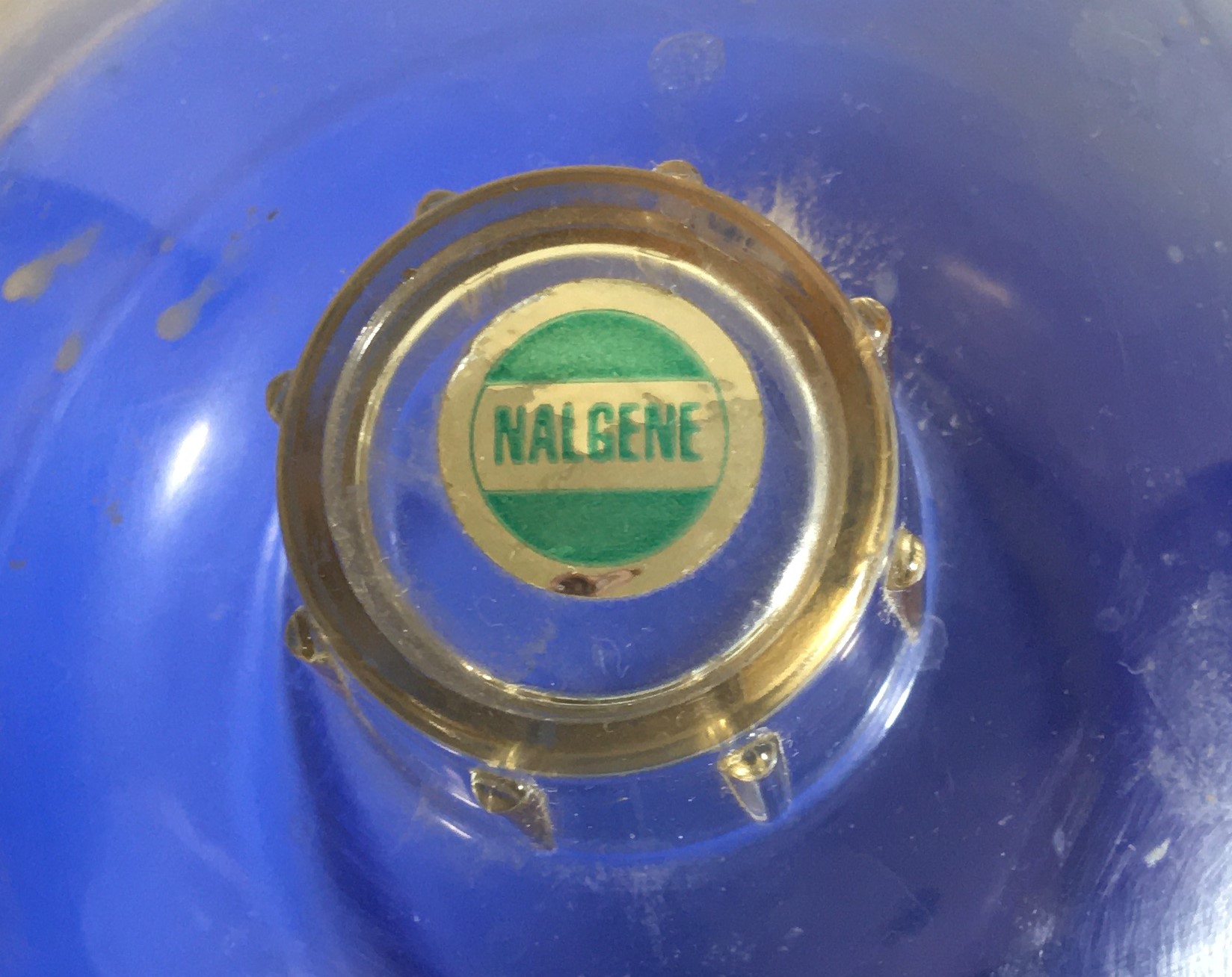 Used Nalgene 5315-0150 Plastic Desiccator - 150mm ID