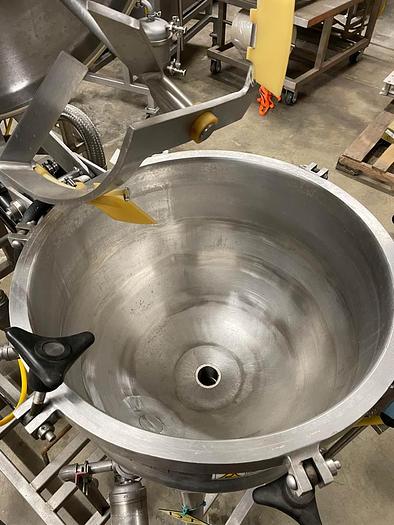 Used 1992 Lee Industries Inc. Vacuum Kettle 20D9MT