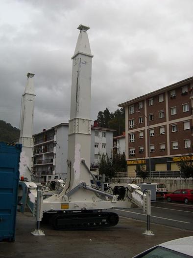 Used 200 ton Modular Hydraulic Gantry System, Crawler Mounted, All Terrain