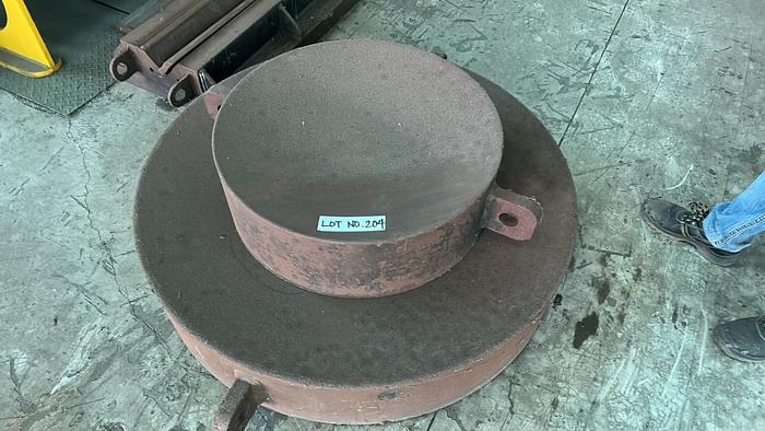 Used 1500 Tonne Hydraulic Portal Frame Press