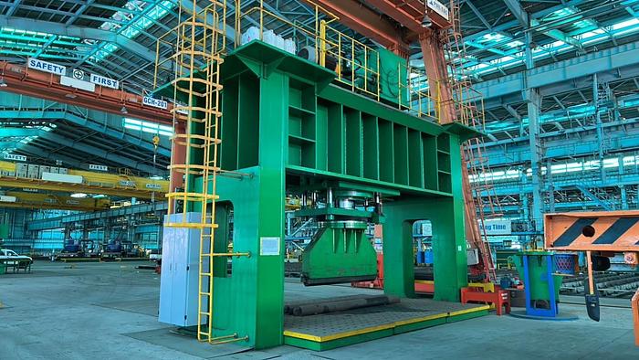 Used 1500 Tonne Hydraulic Portal Frame Press