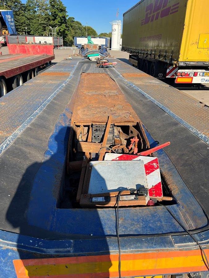 Used Faymonville 8 Axle low bed Trailer