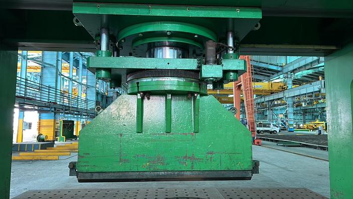 Used 1500 Tonne Hydraulic Portal Frame Press