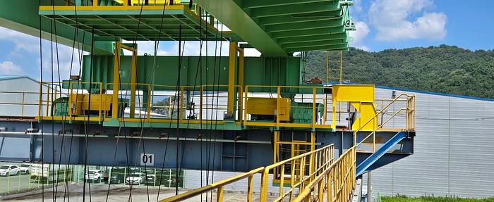 Used Overhead/Bridge Crane, Magnet Handling for Steel Plates