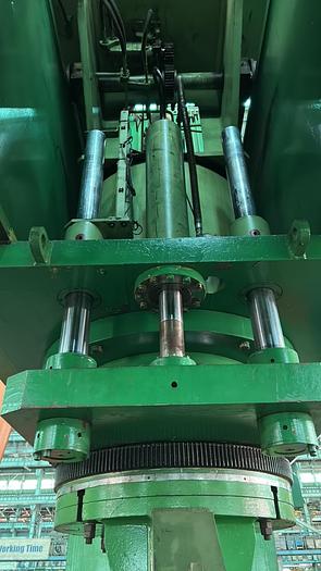 Used 1500 Tonne Hydraulic Portal Frame Press