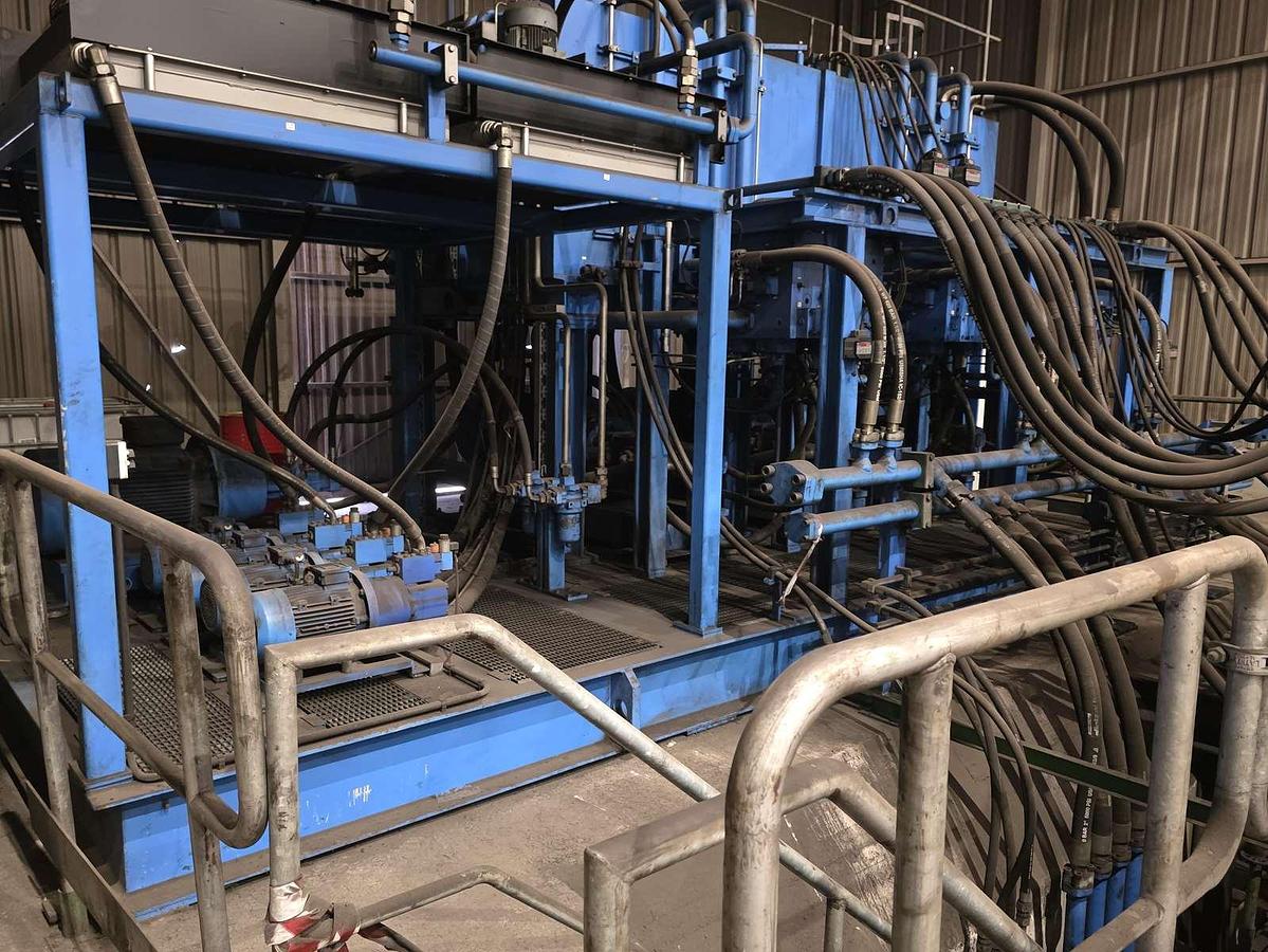 Used Haeusler Heavy Duty 4 Roll Plate Bending Rolls, 3.6m x 200mm capacity