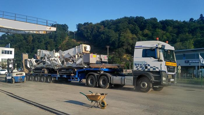 Used 200 ton Modular Hydraulic Gantry System, Crawler Mounted, All Terrain