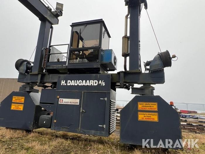 Used 40 Tonne Rubber Tyre Gantry