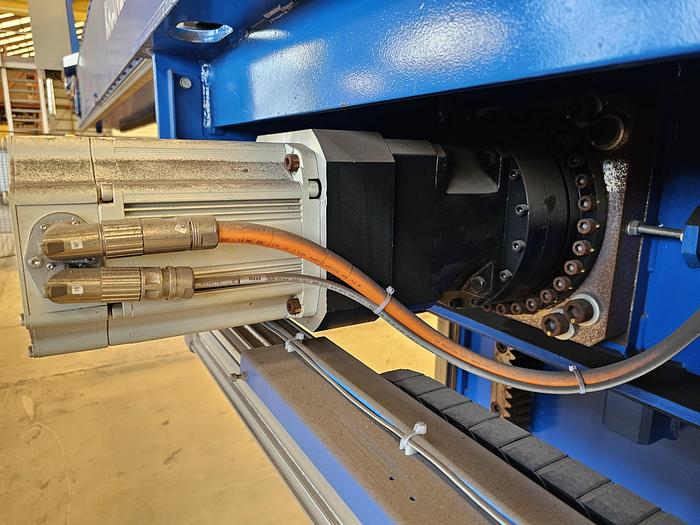 Used ROBOT PIPE PROFILE CUTTING MACHINE, 3.5m Diameter Pipe Capacity