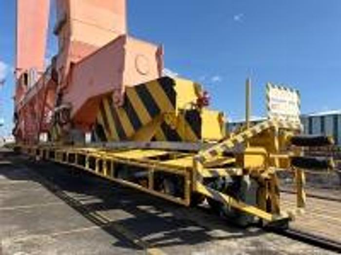 Used 600 Tonne Capacity Gantry Crane