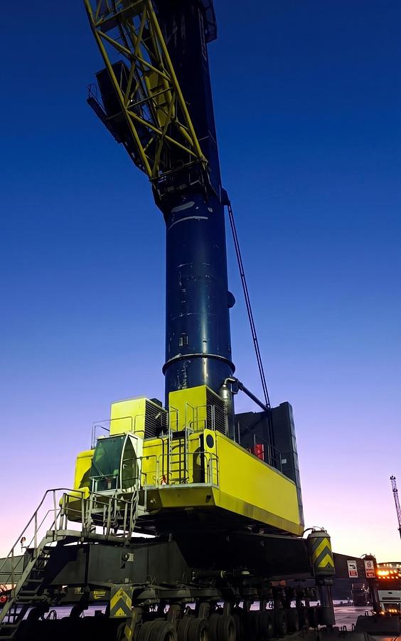Used Liebherr LHM 500 Harbour Crane