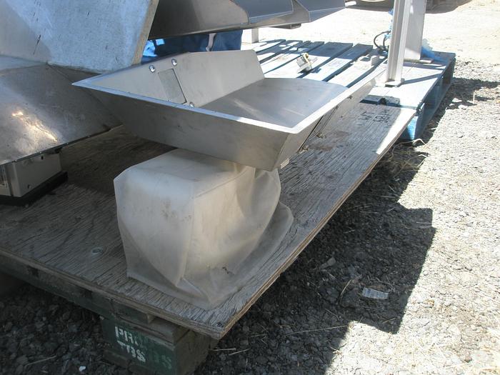 Used Feeder, Vibratory, 10" X 22", S/st, Electro-Magnet Driven, #C736625