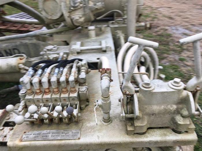 Used 1986 Ingersoll-Rand CM 351 Drill Rig Crawlair