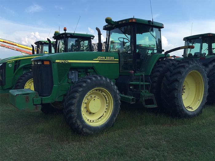 2001 JOHN DEERE 8410