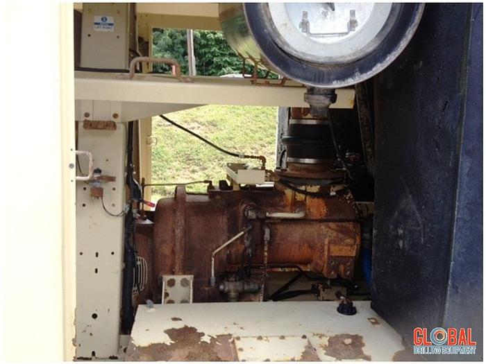 Used Item 0295 : 2003 Ingersoll-Rand XHP1070WCAT Air Compressor