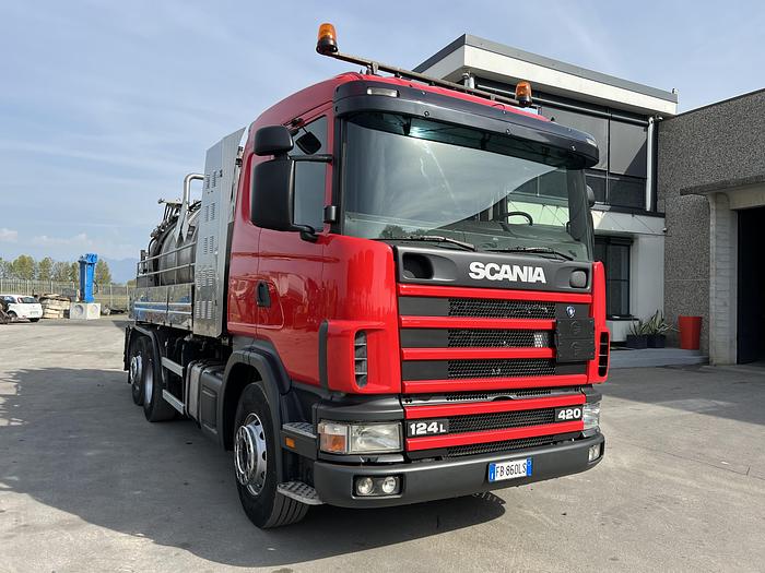Usato 2001 SCANIA R420 SPURGO