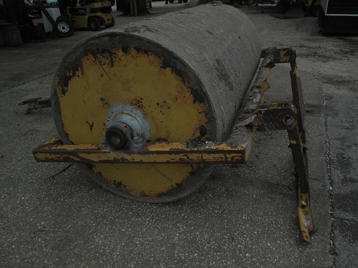Used 4'x8' Field, Sod, Land Roller