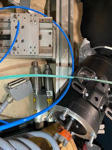 Used 2015 Plasmatreat  FG5005S + 8PFW10 Plasma Generator & Pretreatment Open Air Nozzles