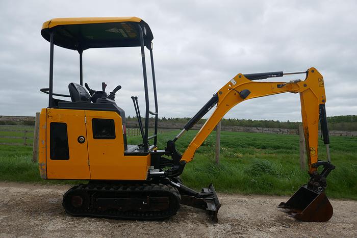 Used 2018 JCB 15C-1