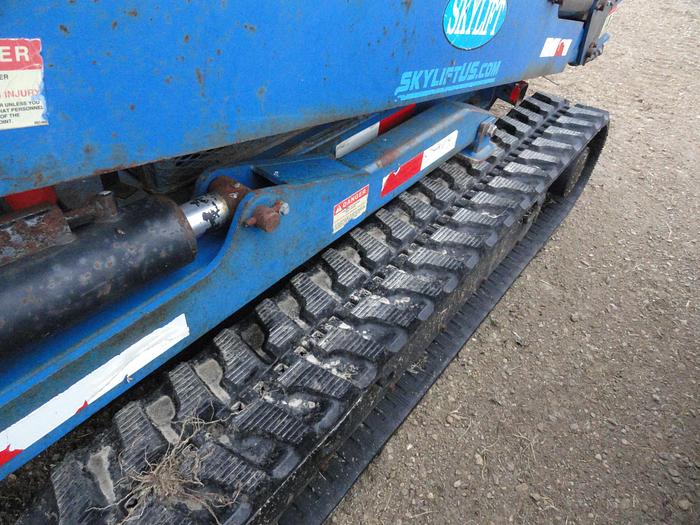 Used 2012 skylift/ versalift SUPER ARBORIST 53/VST521