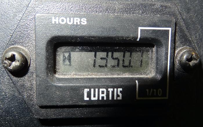 Used FANUC ARCMATE 120iC/10L 6 AXIS CNC MIG WELDING ROBOT WITH R30iA CONTROLLER