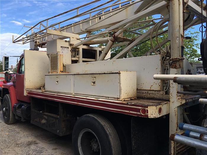 Used 1993 Smeal 10T Pump Hoist Rig