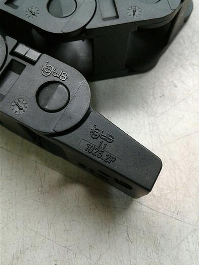 Igus 15i.025.038 (16 pieces) 1025.2p (2 pieces)