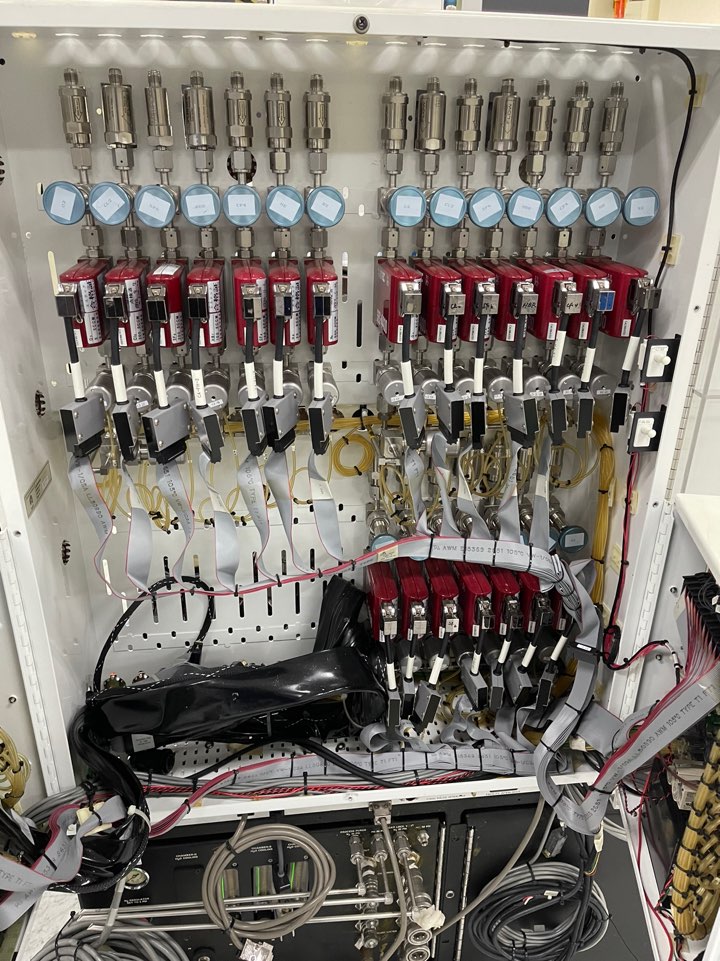 Used AMAT P5000 Parts tool 200mm