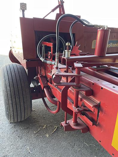 Used 2015 New Holland BC5070 Baler - 2 String