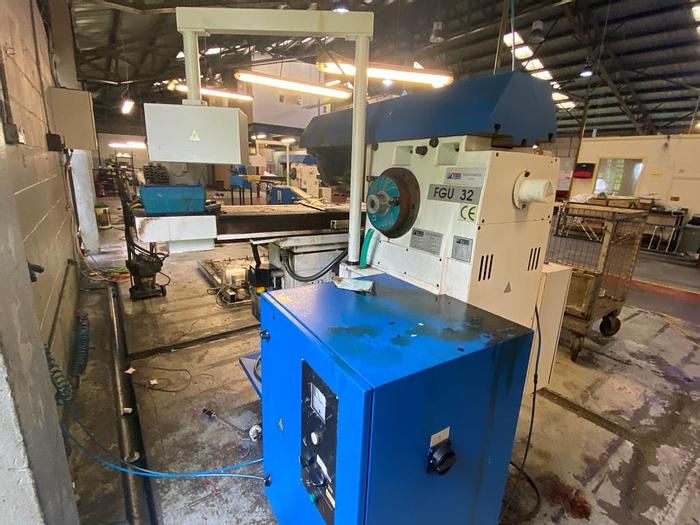 Used 2010 TOS Olomouc FGU32 Horizontal Milling Machine