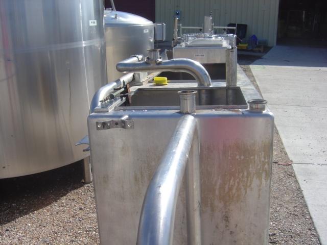 Usado TWO COMPARTMENT CIP TANK-30/60 GALLONS