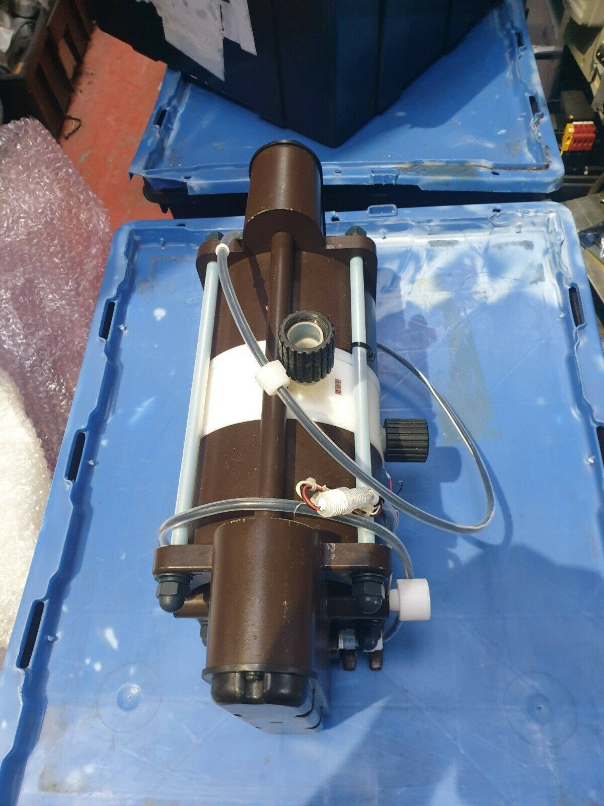 Used IWAKI FF-20BT2 Pneumatic Drive Bellows Pump (rbd2.1b2)