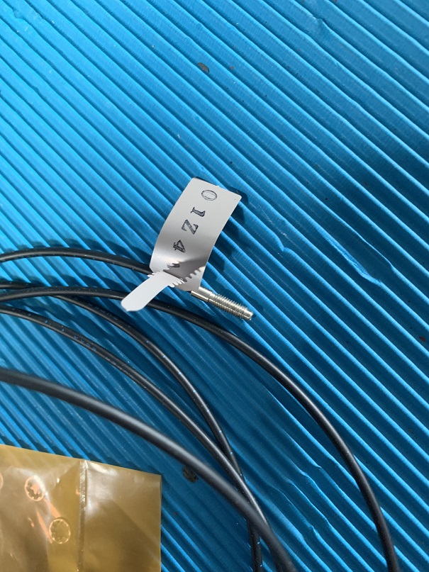 Used Omron Photoelectric Switch Fiber Unit E32-TC200A