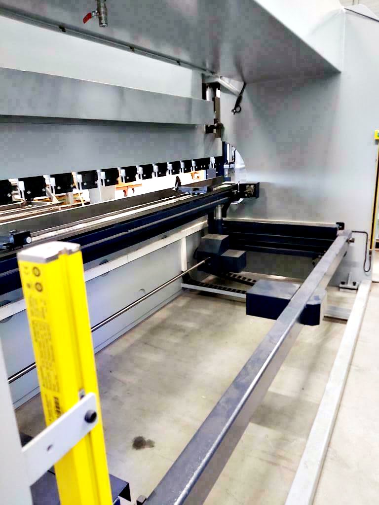 Used UZMA CAP 40175 S - 2017