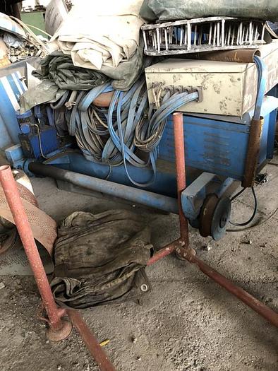 Usato LOTTO DI ARGANI VARI