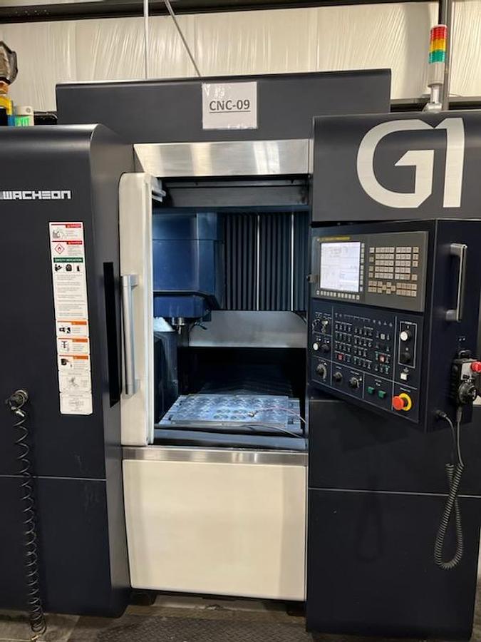 Used 2019 HWACHEON Hi-M G1 CNC Vertical Machining Center For Graphite