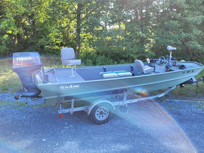Used 1997 Sea Ark 1860FC