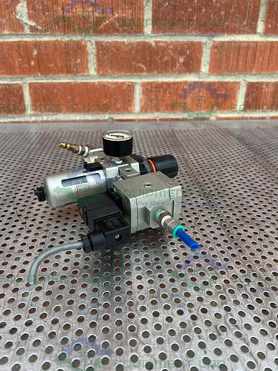Used SMC  NAW3000-N03 Filter Regulator 0.05-0.85MPa w/ SMC Pneumatic / Solenoid  Valve